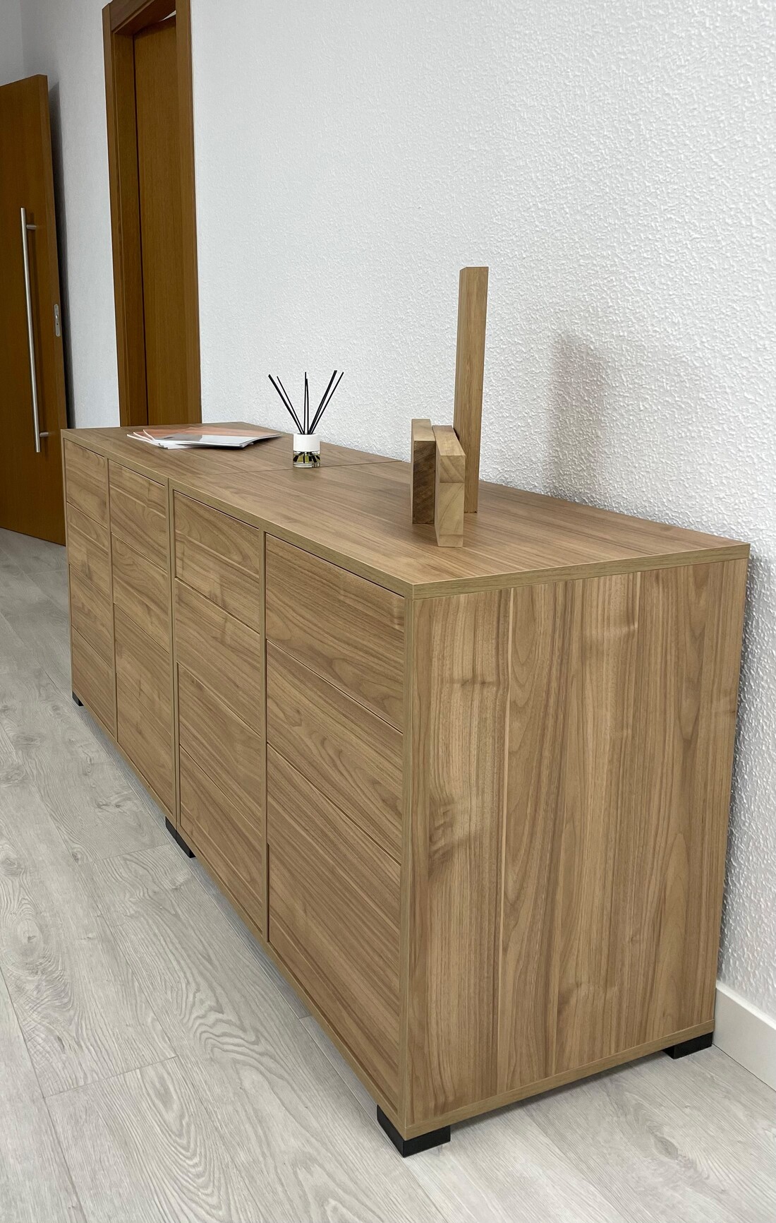 mueble fabricado a medida para proyecto hotelero
