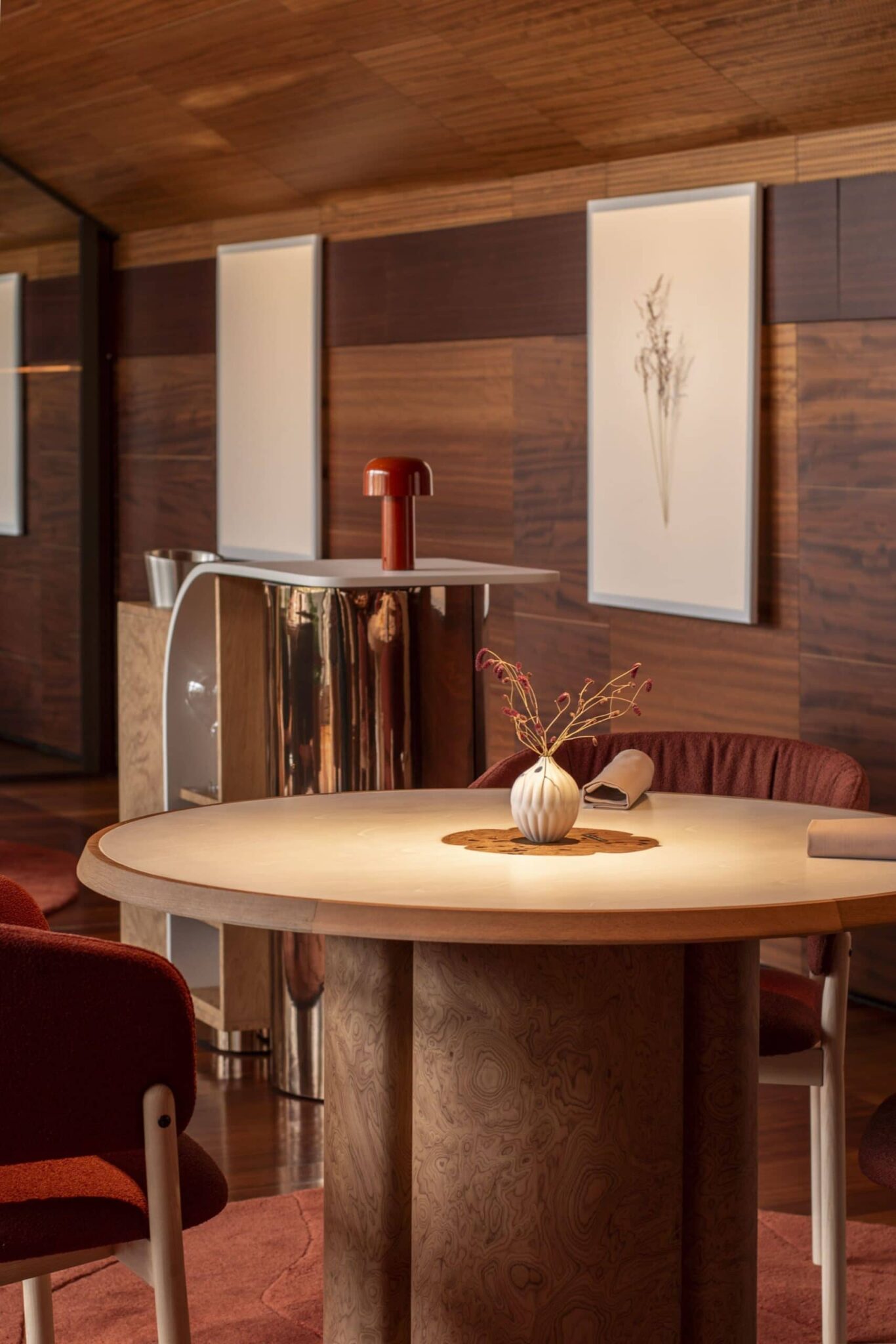 mesa medida restaurante Blossom by INOU LAGO Interioriza